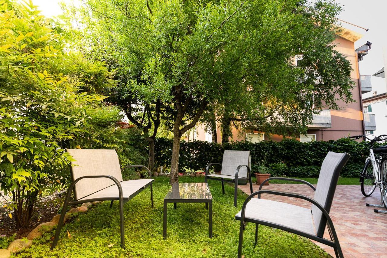 Verona Suites Luaran gambar